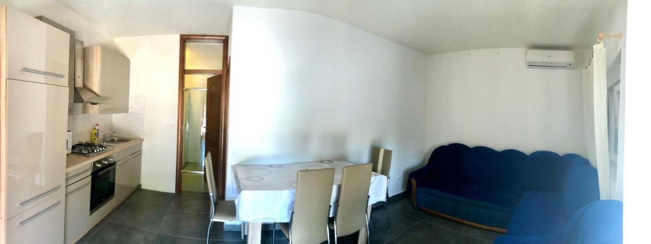 Apartmani Janja Starigrad Paklenica Exteriör bild