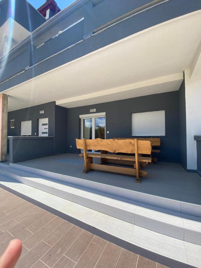 Apartmani Janja Starigrad Paklenica Exteriör bild